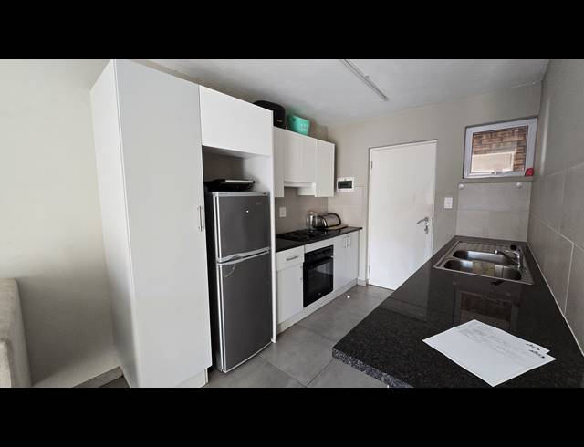2 BEDROOM SECTIONAL TITLE FOR SALE IN NORTON SMALL FARMS
